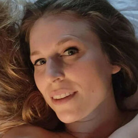 Xev Bellringer pornstar hot gallery