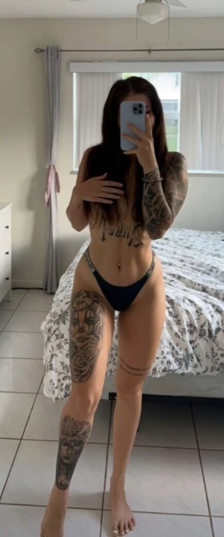 Chalina l pornstar erotic gallery