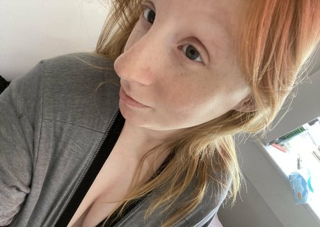 jizz4nora beautiful pornstar pics