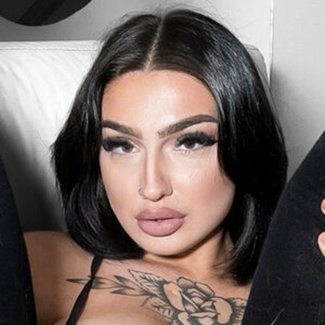 Thefreddyzz model high quality picture