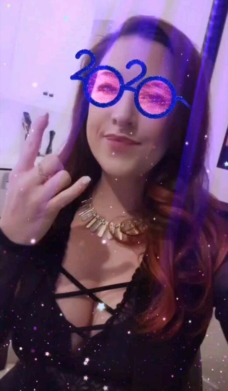 Renee Reynosa model hd images