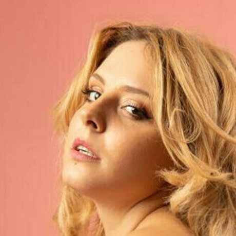 Giulia Leopardi sexy model picture