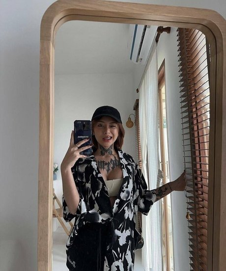 Gupgiiiiift pornstar sex photo