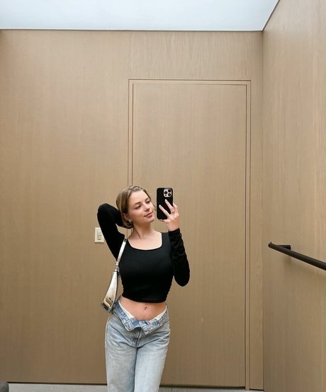 emmanuelleweddell beautiful star photos