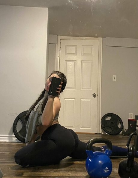 Madsincognito art model photos