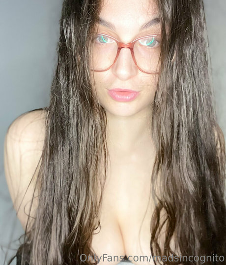 Madsincognito star exclusive photo