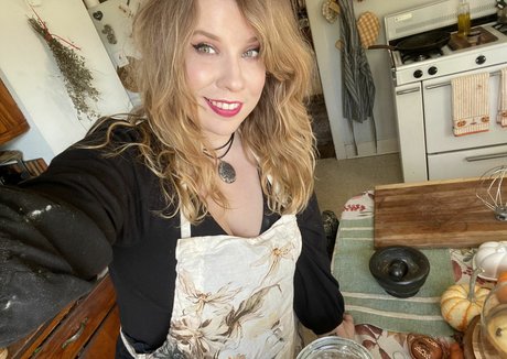 Payinrarebooks actress photos