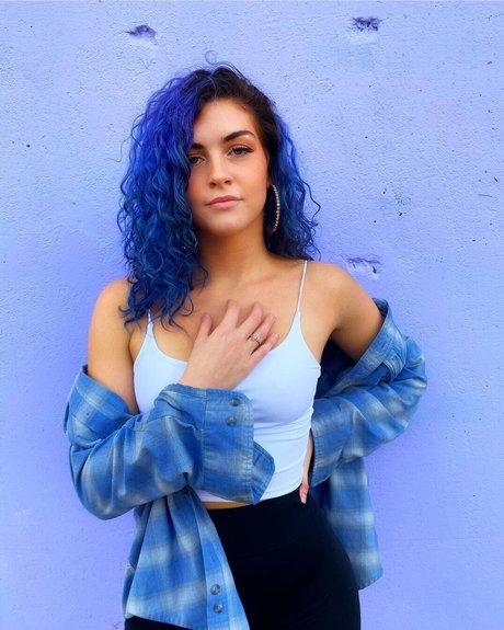 Super Hot Stripper Finsta xxx actress images