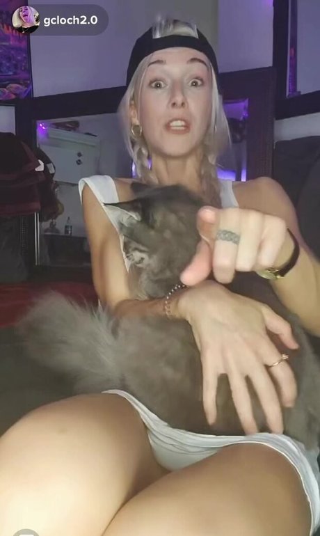 Live Stream Oops perfect star pic