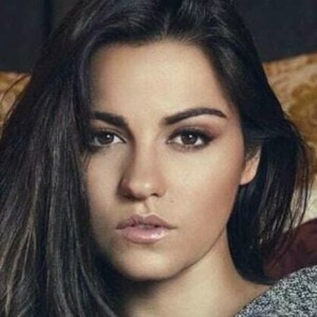 Maite Perroni model best picture