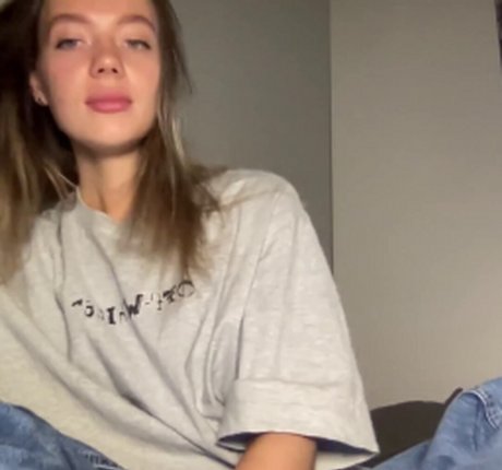 Angel from sky model free image