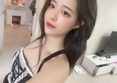 goinmul exclusive actress pictures