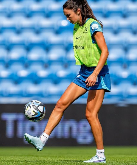 Female Football sex actress photos