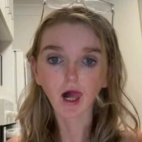 Keepingupwithliv hot model archive