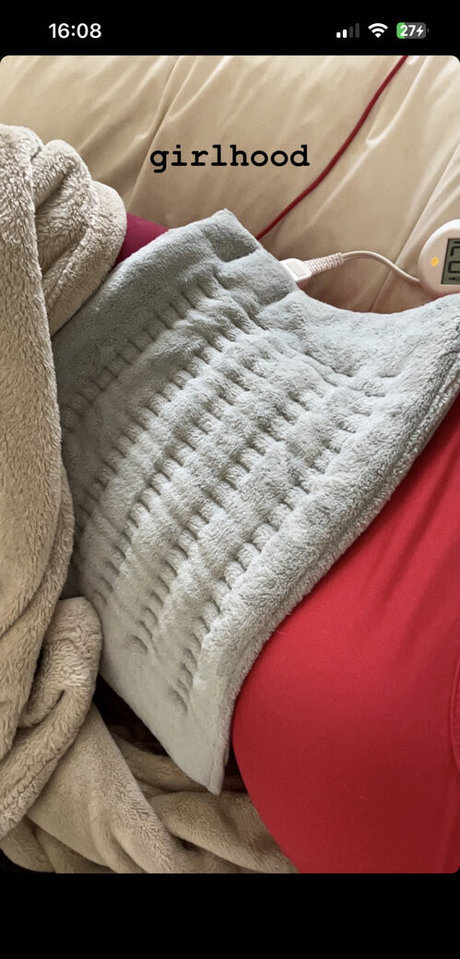 BustyMor N pretty actress pictures