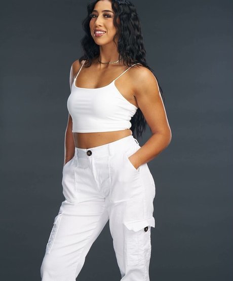 Indi Hartwell actress picture