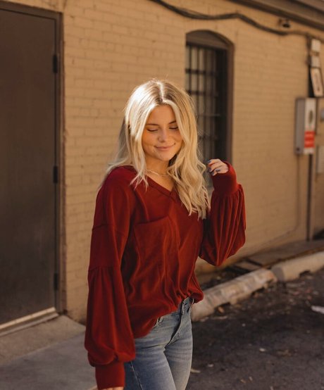 Indy Belle exclusive model picture