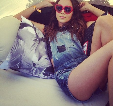 Ashley Madekwe hd pornstar pic