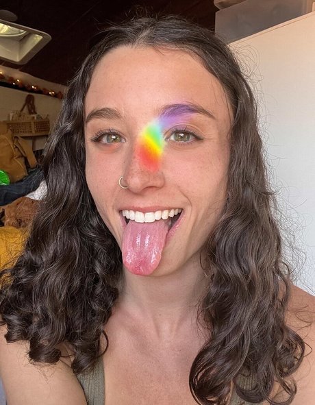 forest fox model naked galleries