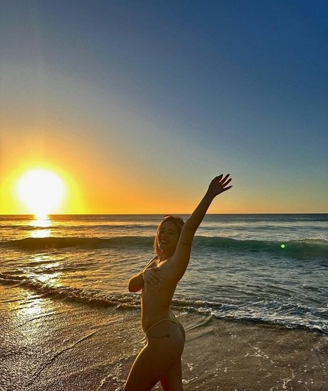 aricedress pornstar beautiful picture