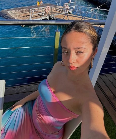 aricedress perfect model pic