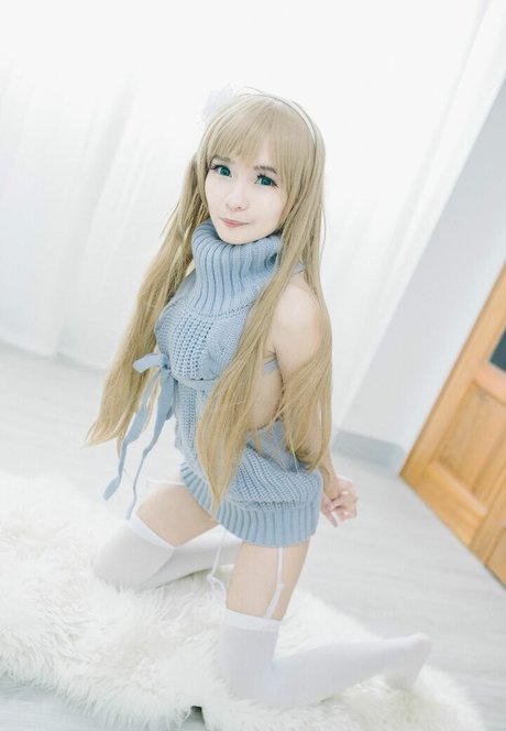 luckyeliee art model archive