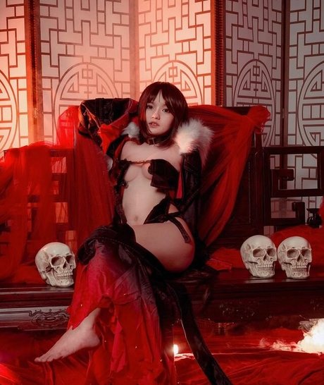 luckyeliee star erotic photo