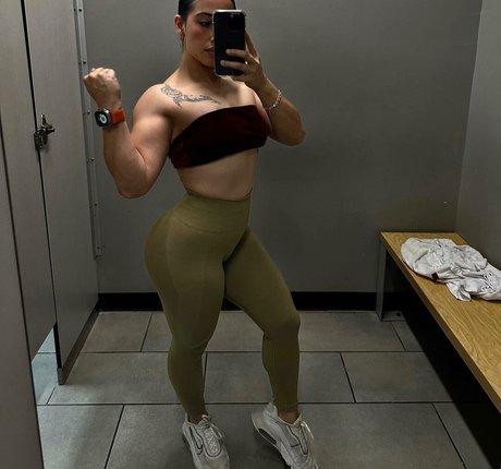 ireeneechaaveez pretty actress picture