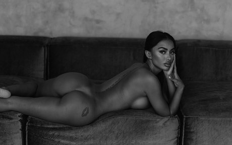 Carla PieceArt pretty model archive