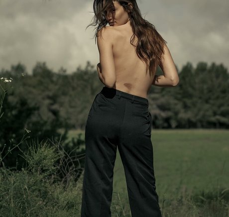 Shira Aizner pornographic model pictures