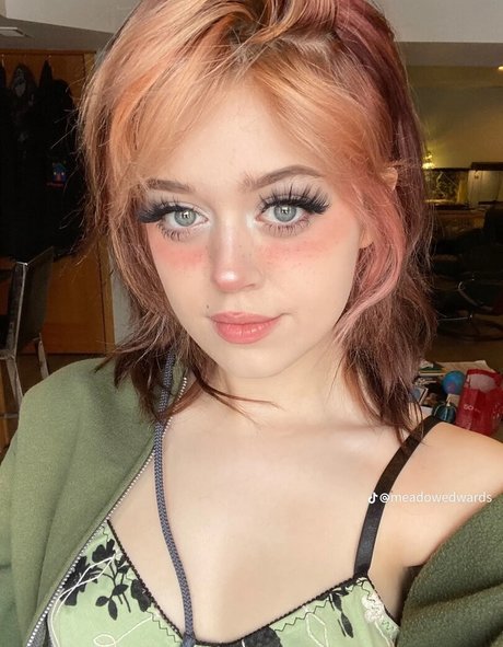 Meadow Edwards model sex galleries