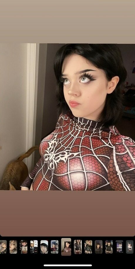 Meadow Edwards model pretty archive