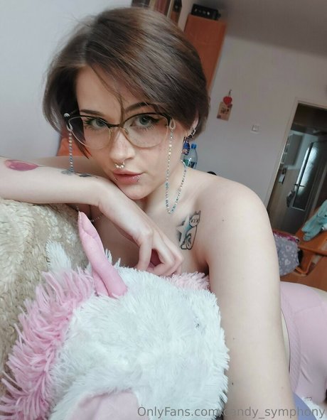 Candy symphony beautiful model pictures