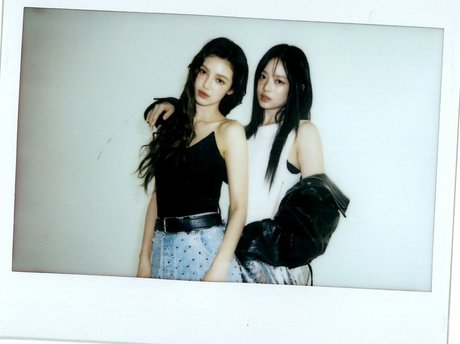 Hanni Pham hd model pic