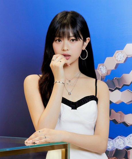 Hanni Pham pornographic star image