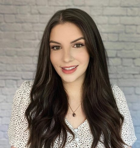 katestark model beautiful pics