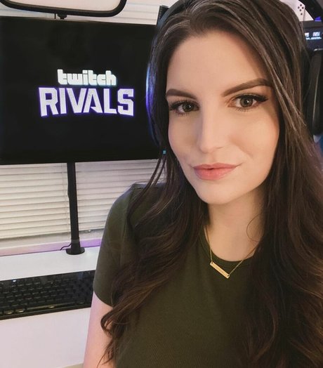 katestark hot model galleries