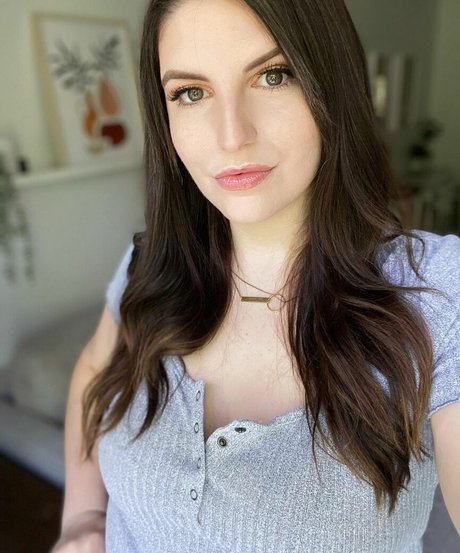 katestark pornographic star img