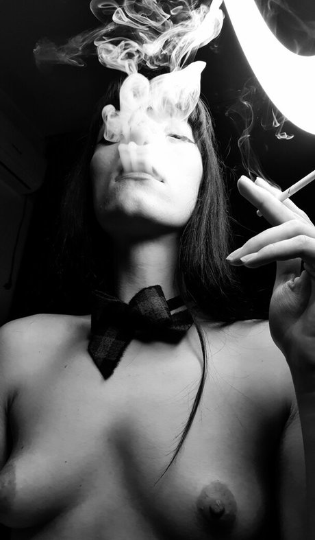 Alycetn high quality actress images