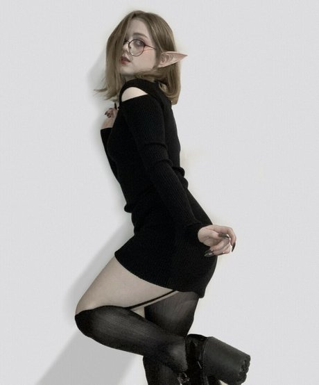 Vwemor xxx model pictures