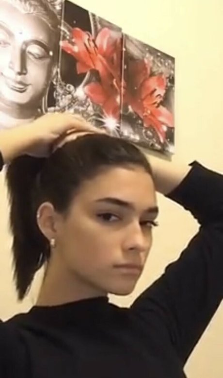 Olivia Jimenez sexy model pic