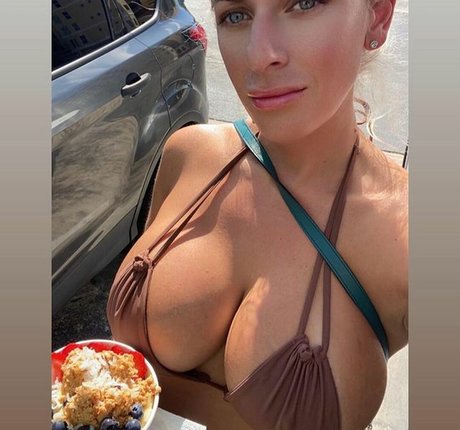 Athena Ryder model nice photo