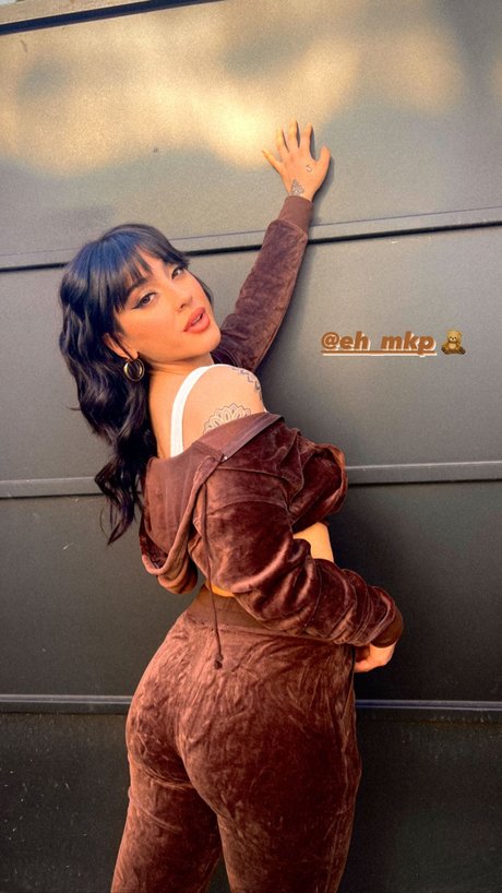 La Chilena star perfect pics