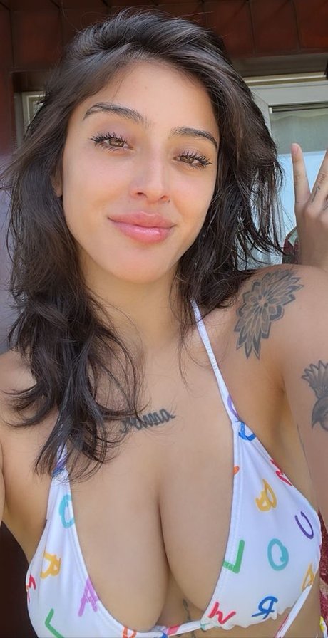 La Chilena art actress galleries