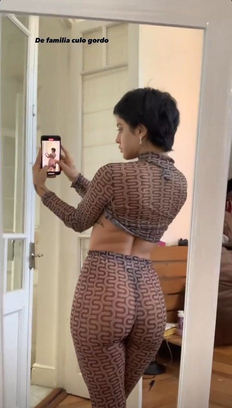 La Chilena star nude photos