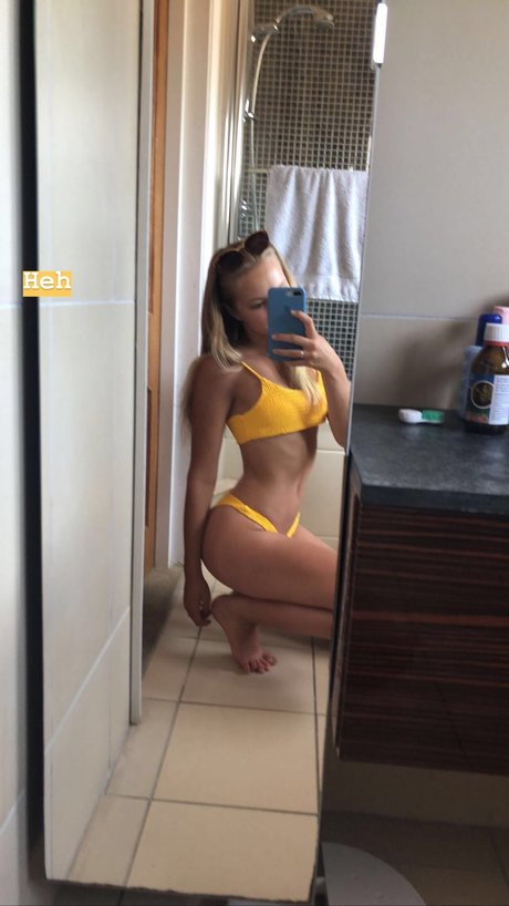 Bethany Lily pornstar adult pic