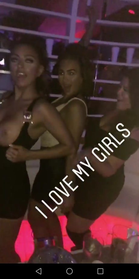 Natasha Sandhu model art img