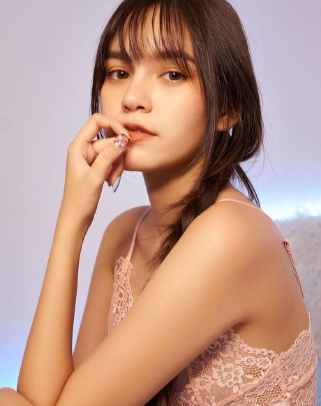 Isabelle Haris_ perfect model photos