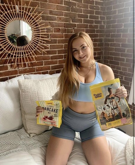 Marina Brooks_ best pornstar archive