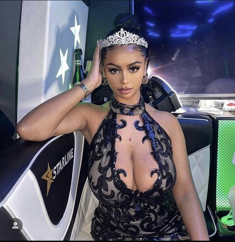 P0cula model pornographic galleries